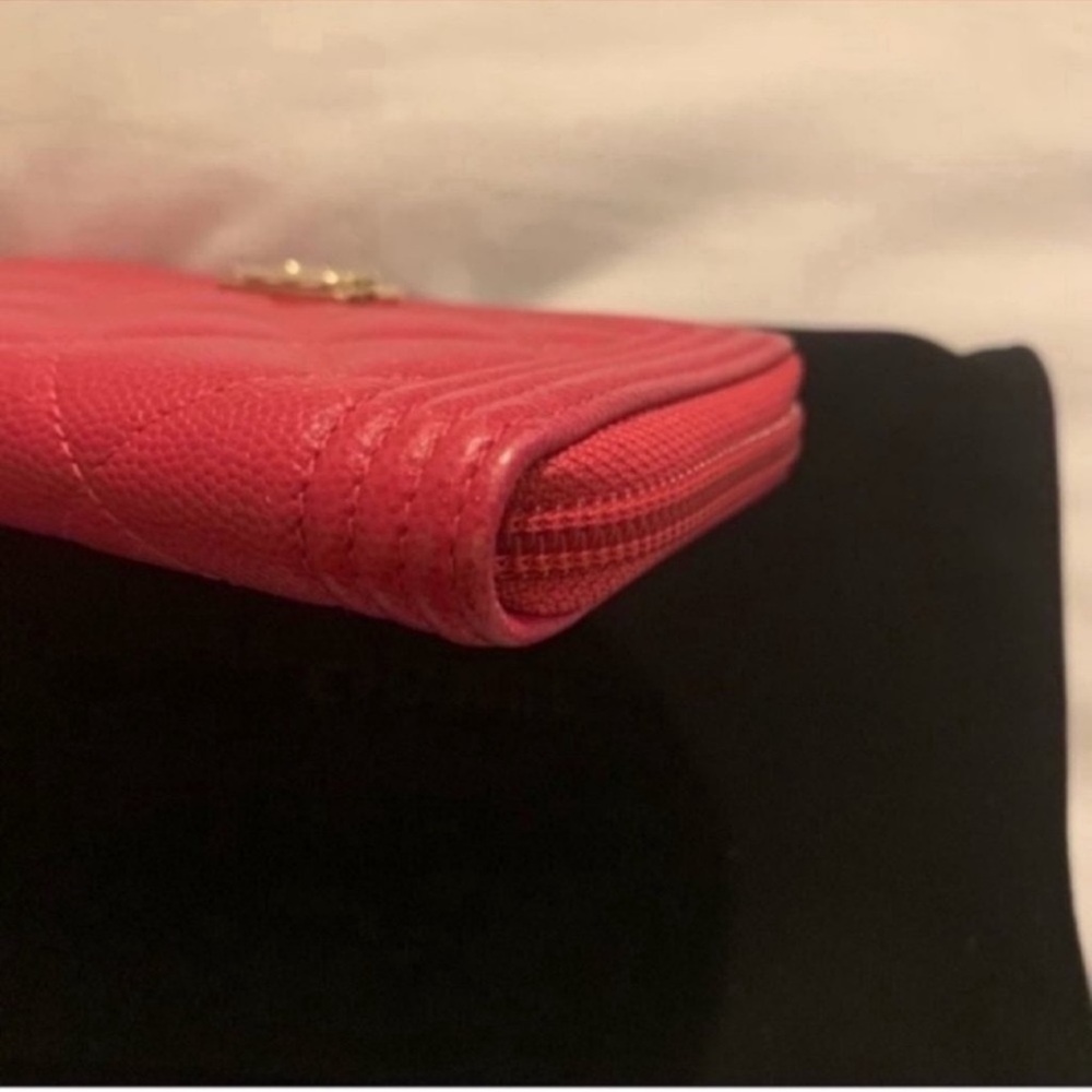 CHANEL | Wallet | Caviar Quilted Small | Dark Pink - Picture 11 of 13